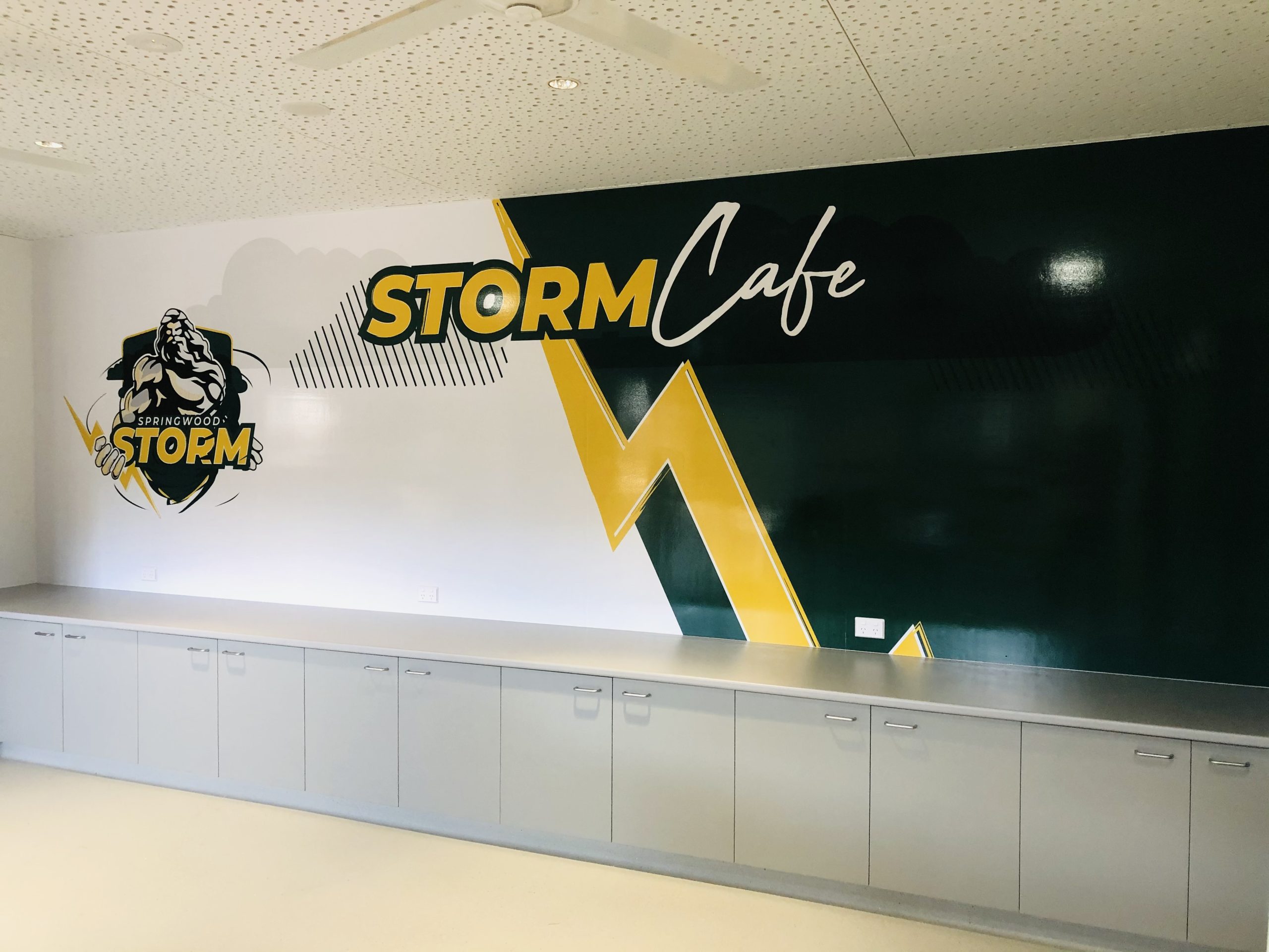 Storm-Cafe-Wallpaper Storm-Cafe-Wallpaper